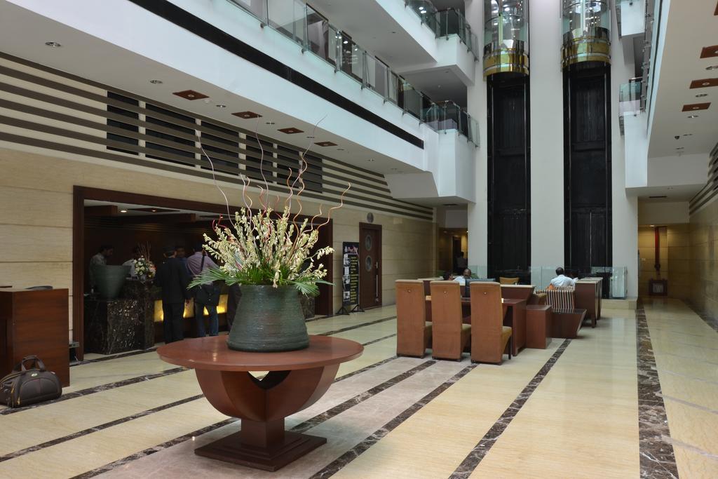 Hotel Royal Cliff Kánpur Kültér fotó